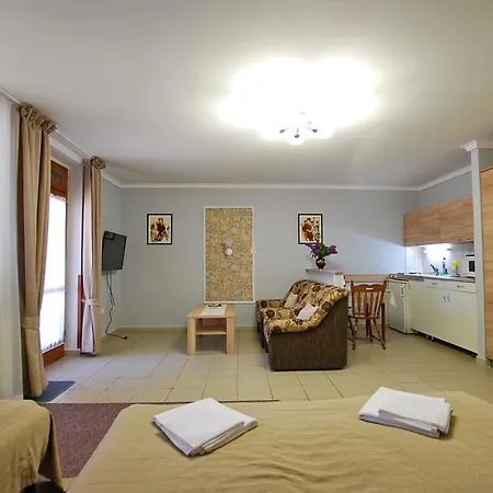 Aurora Ház Apartman *