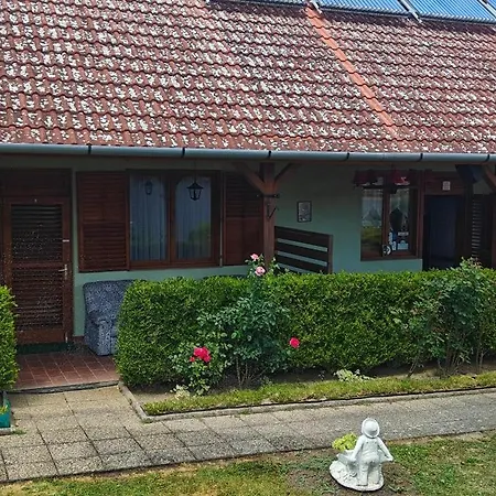 Apartman Aurora Ház *