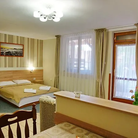 Apartman Aurora Ház *